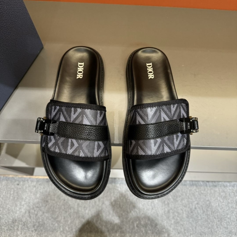 ch**an D*or slippers